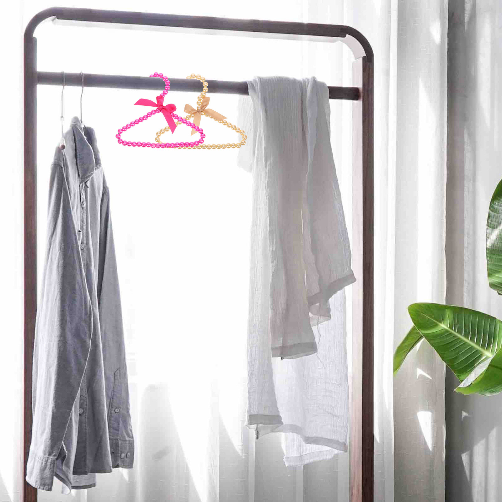 4 Pezzi di Appendini con Perle - Baby Clothing Storage recensione e prezzo